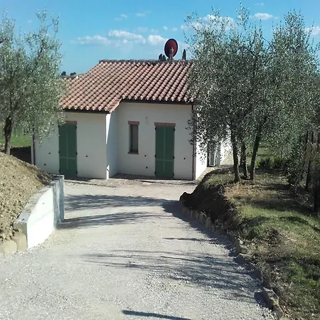Prázdninový dům Rustic Charm, Modern Comfort